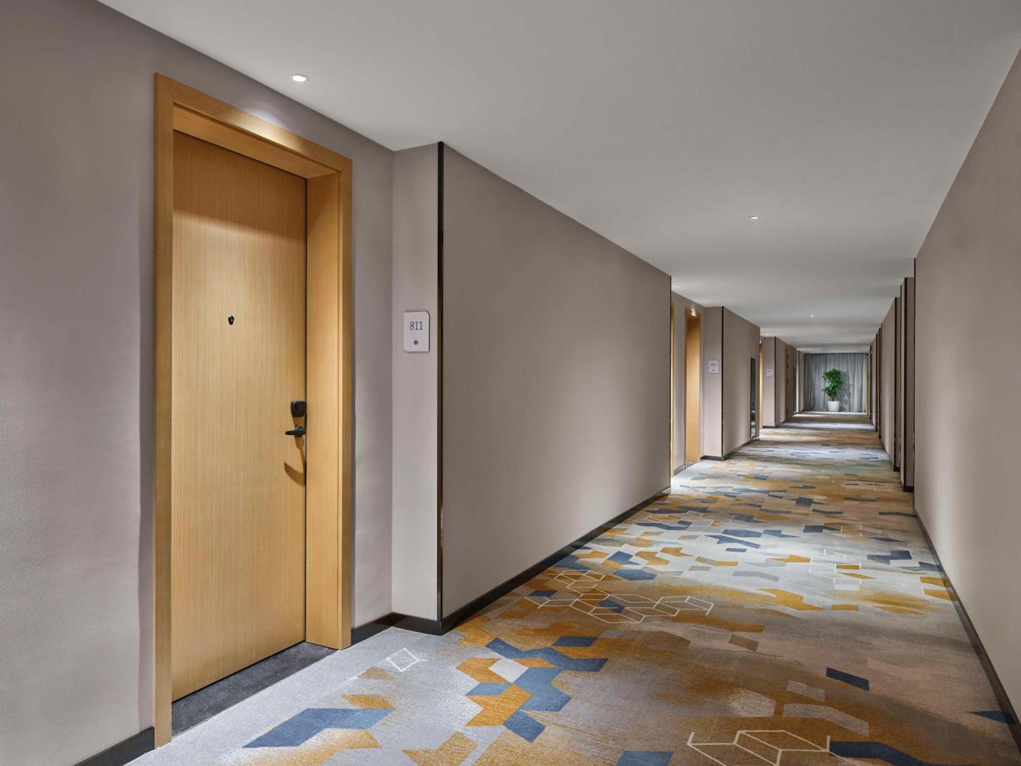 Hilton Garden Inn Tianjin Huayuan Bagian luar foto